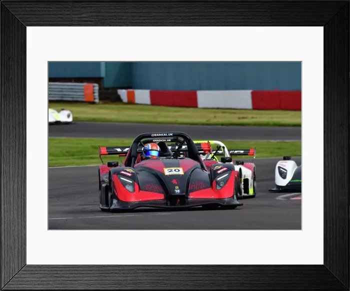 Framed Print : CJ13 8633 Chris Lulham, Valour Racing Framed Print : CJ13 8633 Chris Lulham, Valour Racing