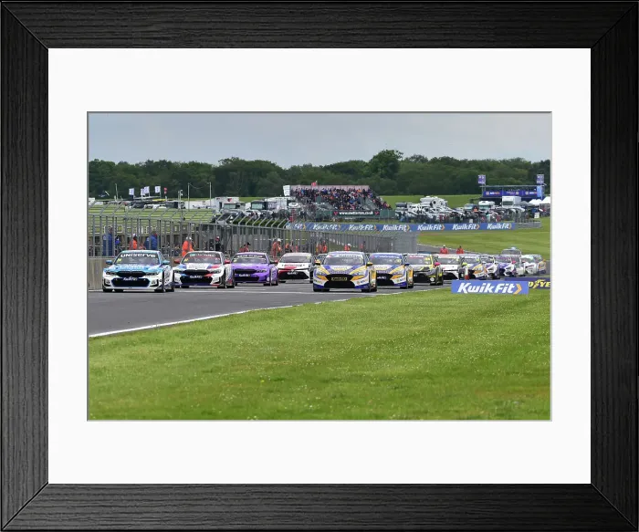 Framed Print : CM35 5897 The start of round 7 Framed Print : CM35 5897 The start of round 7