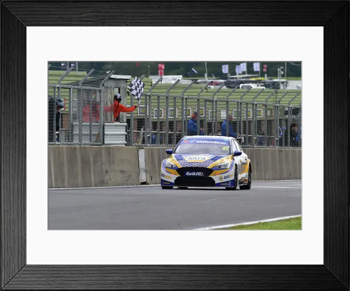 Framed Print : CM35 6097 Dan Cammish, Ford Focus ST, NAPA Racing UK Framed Print : CM35 6097 Dan Cammish, Ford Focus ST, NAPA Racing UK