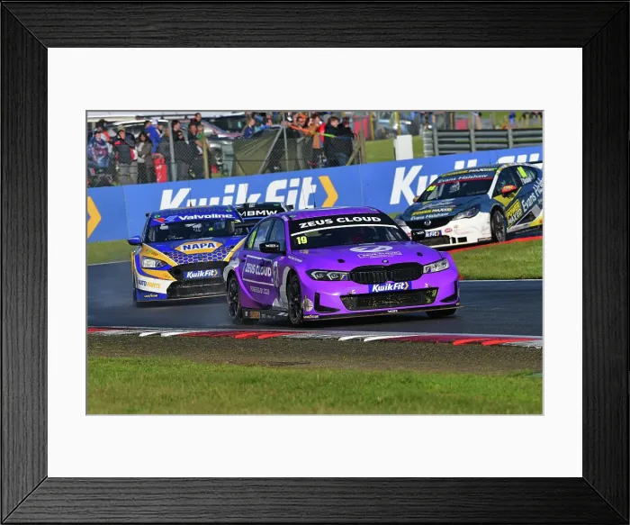 Framed Print : CJ14 0054 Bobby Thompson, BMW 330e M Sport, Zeus Cloud Racing with WSR Framed Print : CJ14 0054 Bobby Thompson, BMW 330e M Sport, Zeus Cloud Racing with WSR