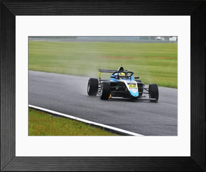 Framed Print : CJ13 9654 Rowan Campbell-Pilling, Phinsys by Argenti