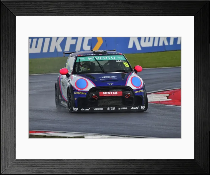 Framed Print : CJ13 9899 Bradley Gravett, MINI JCW, EXCELR8 Motorsport Framed Print : CJ13 9899 Bradley Gravett, MINI JCW, EXCELR8 Motorsport