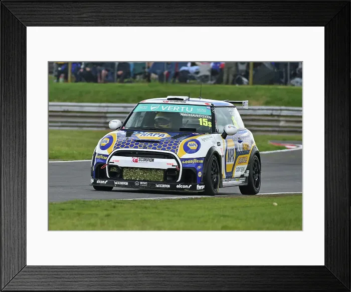 Framed Print : CM35 6240 Cameron Richardson, NAPA Racing UK Framed Print : CM35 6240 Cameron Richardson, NAPA Racing UK