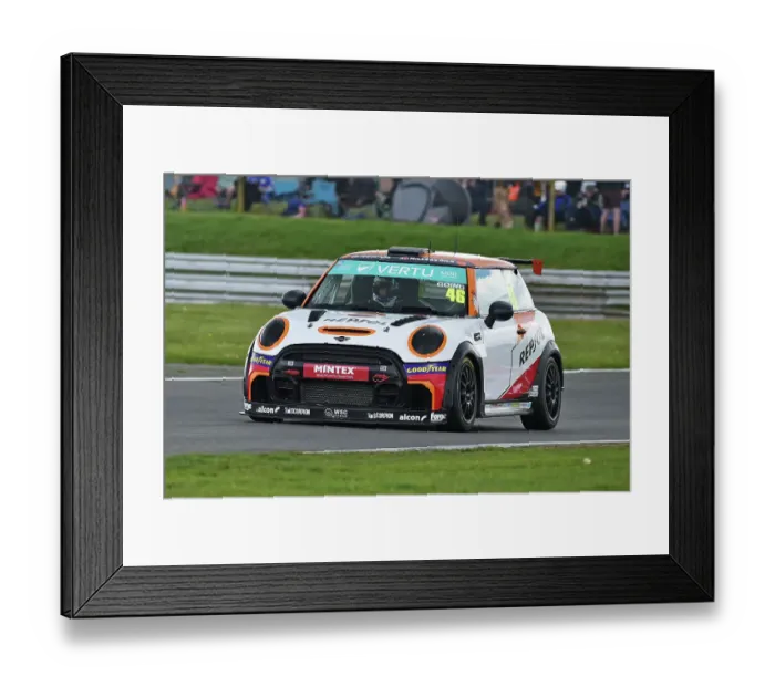 Framed Print : CM35 6257 Jamie Going, Jamsport UK Framed Print : CM35 6257 Jamie Going, Jamsport UK