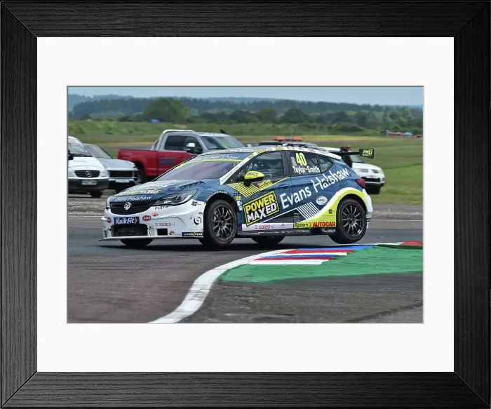 Framed Print : CM34 7089 Aron Taylor-Smith, Vauxhall Astra, Evans Halshaw Power Maxed Racing