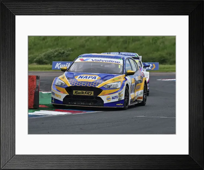 Framed Print : CM34 7394 Ash Sutton, Ford Focus ST, NAPA Racing UK Framed Print : CM34 7394 Ash Sutton, Ford Focus ST, NAPA Racing UK
