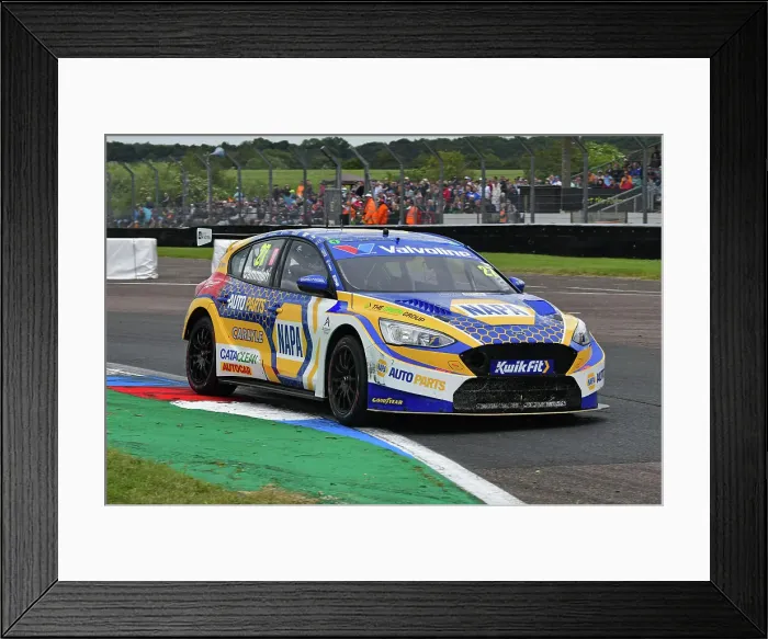 Framed Print : CJ14 0358 Dan Cammish, Ford Focus ST, NAPA Racing UK Framed Print : CJ14 0358 Dan Cammish, Ford Focus ST, NAPA Racing UK