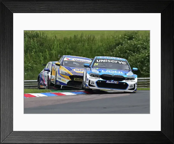 Framed Print : CM34 7704 Jake Hill, BMW 330e M Sport, Laser Tools Racing with MB Motorsport Framed Print : CM34 7704 Jake Hill, BMW 330e M Sport, Laser Tools Racing with MB Motorsport
