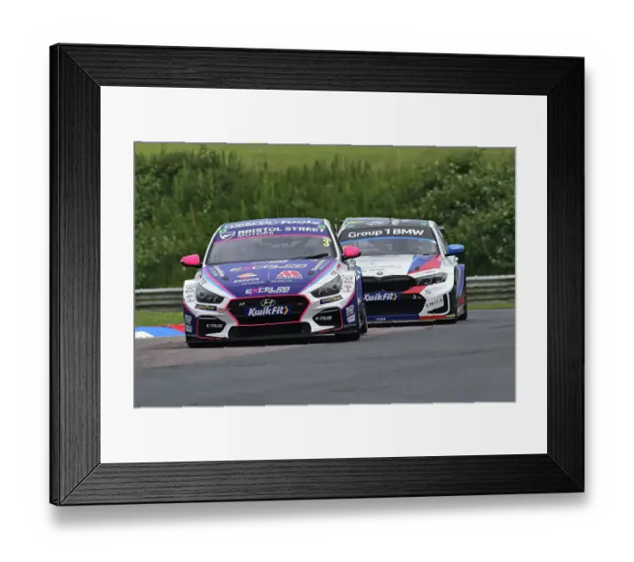 Framed Print : CM34 7715 Tom Chilton, Hyundai i30N, Team Bristol Street Motors