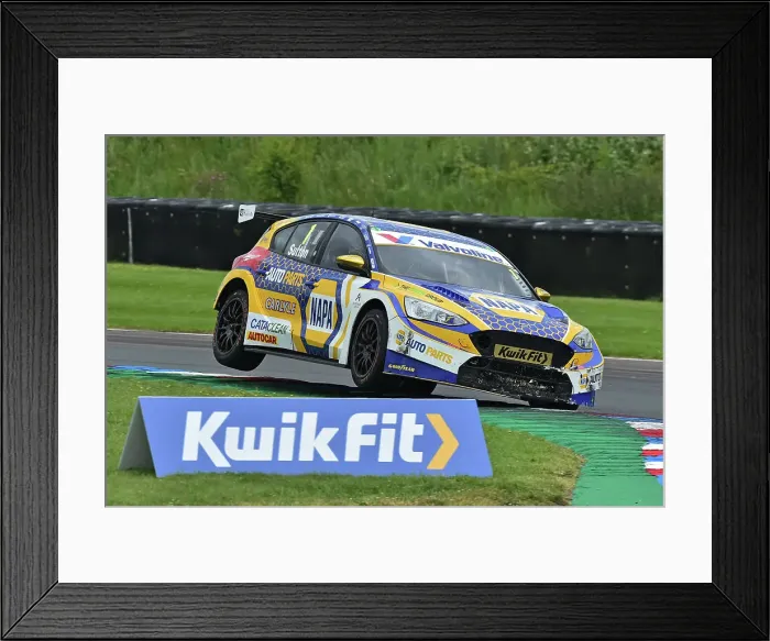 Framed Print : CM34 7923 Ashley Sutton, Ford Focus ST, NAPA Racing UK Framed Print : CM34 7923 Ashley Sutton, Ford Focus ST, NAPA Racing UK