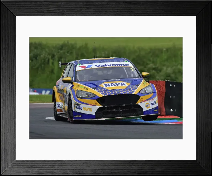 Framed Print : CM34 8346 Ashley Sutton, Ford Focus ST, NAPA Racing UK Framed Print : CM34 8346 Ashley Sutton, Ford Focus ST, NAPA Racing UK