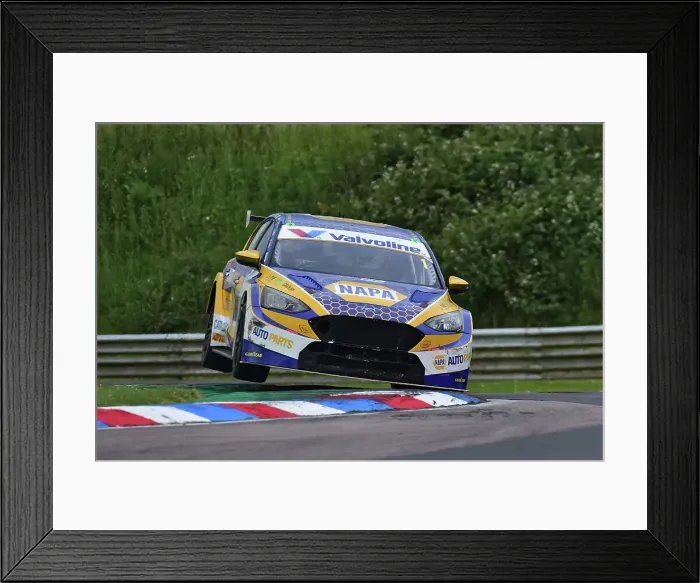 Framed Print : CM34 8384 Ashley Sutton, Ford Focus ST, NAPA Racing UK Framed Print : CM34 8384 Ashley Sutton, Ford Focus ST, NAPA Racing UK