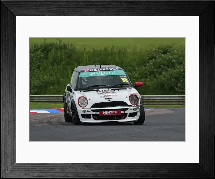 Framed Print : CM35 7594 Joshua Wilby, MINI Cooper R50, Team Avago