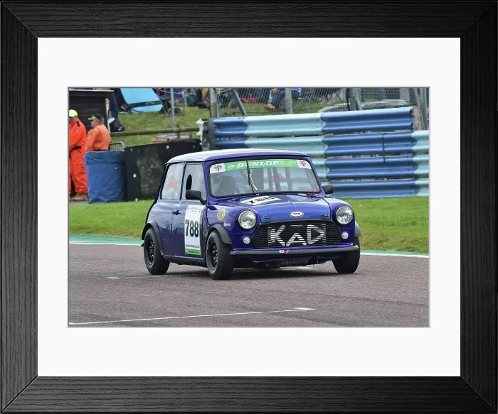 Framed Print : CM35 7474 Rob Perry, Mini7S Framed Print : CM35 7474 Rob Perry, Mini7S