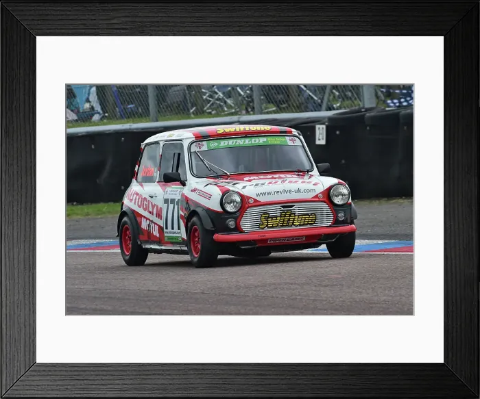 Framed Print : CM35 7528 Bradley Jordan, Mini7S Framed Print : CM35 7528 Bradley Jordan, Mini7S