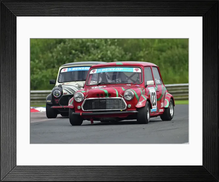 Framed Print : CM35 8263 Huw Turner, Mini Libre
