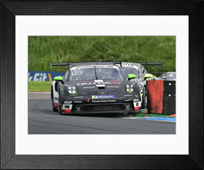 Framed Print : CM35 8146 Daniel Lloyd, Toro Verde GT, Porsche 911 GT3 Cup Framed Print : CM35 8146 Daniel Lloyd, Toro Verde GT, Porsche 911 GT3 Cup