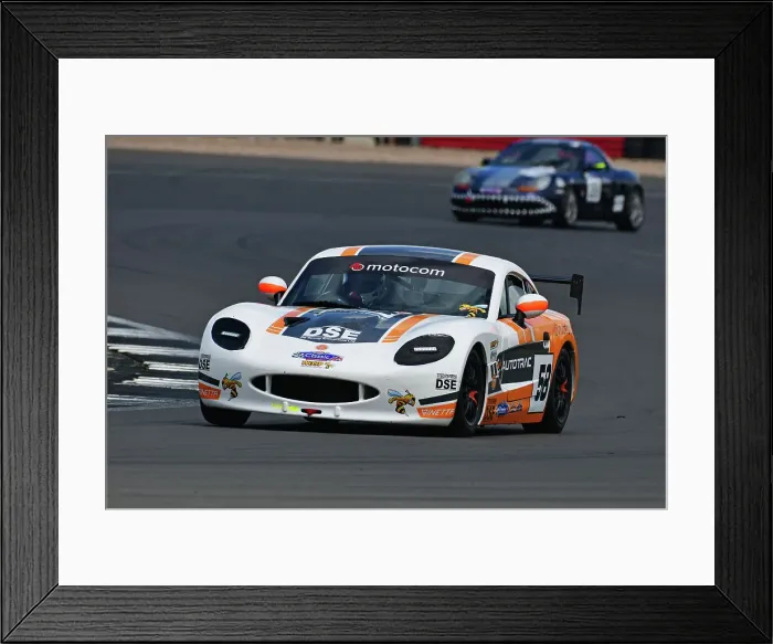 Framed Print : CJ14 1168 Luke Plummer, Ginetta G40 Framed Print : CJ14 1168 Luke Plummer, Ginetta G40