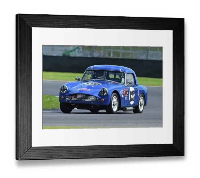 Framed Print : CM35 8724 Shaun Haddrell, Nick Watling, Turner MK1 Framed Print : CM35 8724 Shaun Haddrell, Nick Watling, Turner MK1