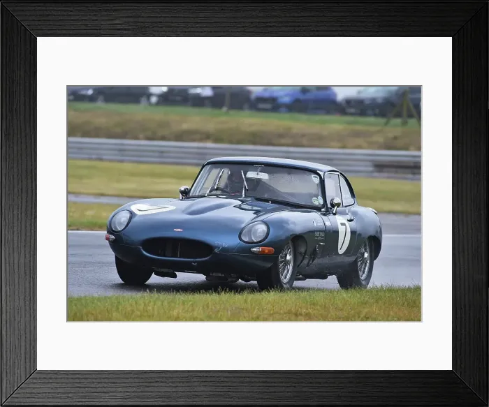 Framed Print : CM35 9250 Nigel Greensall, Matt Walton, Jaguar E-Type Framed Print : CM35 9250 Nigel Greensall, Matt Walton, Jaguar E-Type