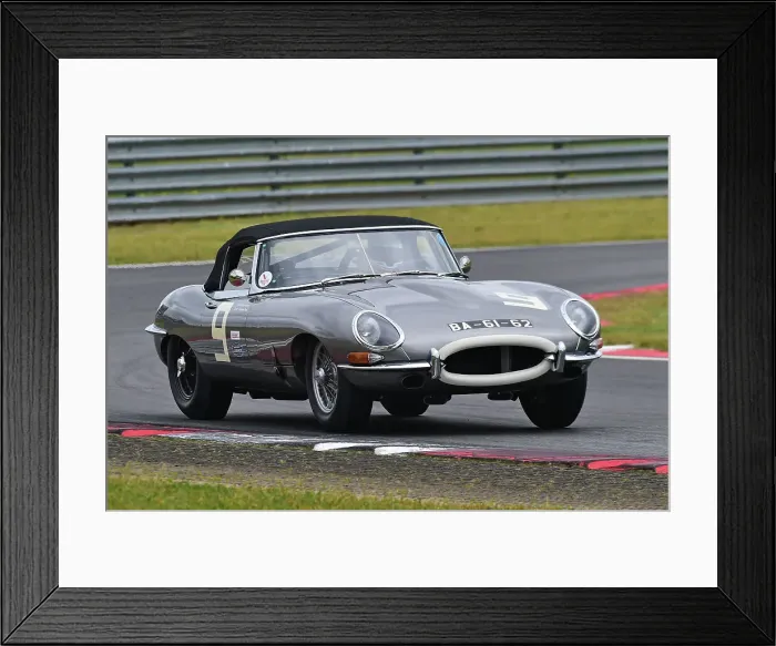 Framed Print : CM35 9640 Marc Gordon, Nick Finburgh, Jaguar E-Type Framed Print : CM35 9640 Marc Gordon, Nick Finburgh, Jaguar E-Type