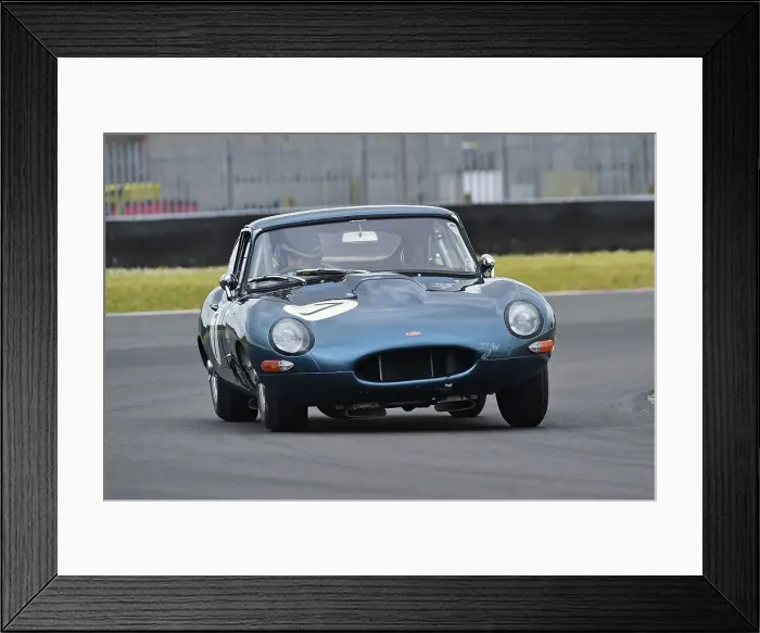Framed Print : CM35 9654 Nigel Greensall, Matt Walton, Jaguar E-Type Framed Print : CM35 9654 Nigel Greensall, Matt Walton, Jaguar E-Type