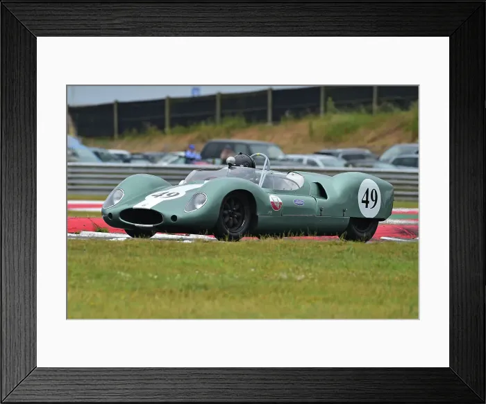 Framed Print : CM35 9376 Shane Brereton, Cooper Monaco Framed Print : CM35 9376 Shane Brereton, Cooper Monaco