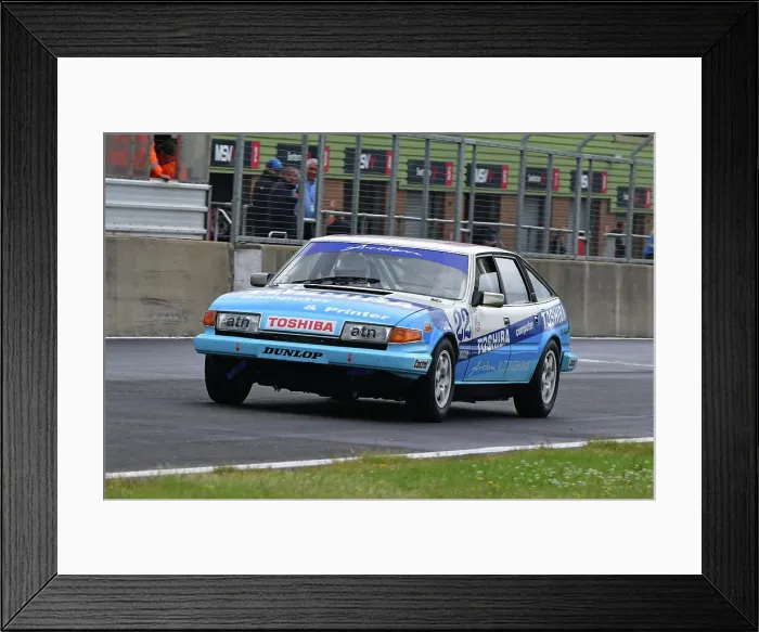 Framed Print : CJ14 2013 Jerry Bailey, Tim Clarke, Rover SD1 Framed Print : CJ14 2013 Jerry Bailey, Tim Clarke, Rover SD1