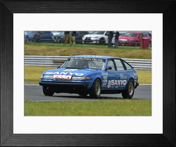 Framed Print : CM35 9510 Michael Whitaker Jnr, Rover SD1 Sanyo Framed Print : CM35 9510 Michael Whitaker Jnr, Rover SD1 Sanyo