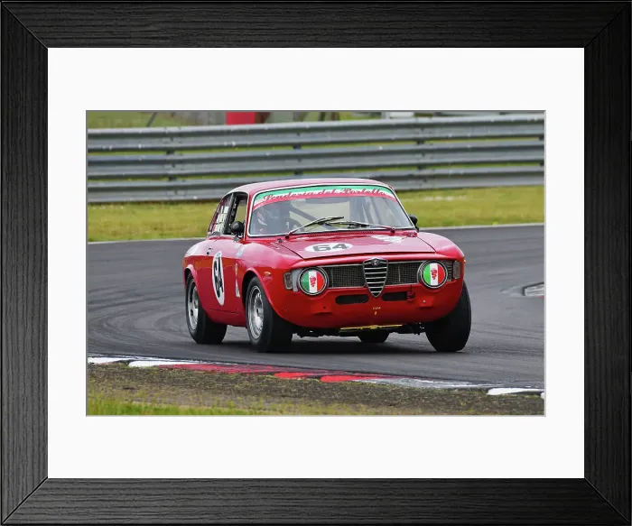 Framed Print : CJ14 2230 Richard Hudson, Alex Crawford, Alfa Romeo Giulia Sprint GT Framed Print : CJ14 2230 Richard Hudson, Alex Crawford, Alfa Romeo Giulia Sprint GT