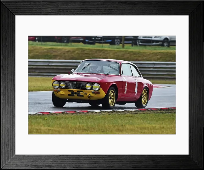 Framed Print : CM35 9279 Ken Rorrison, Alfa Romeo 2000 GTV Framed Print : CM35 9279 Ken Rorrison, Alfa Romeo 2000 GTV