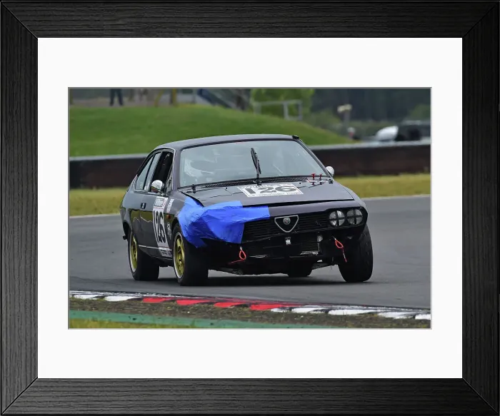 Framed Print : CM35 9696 Clive Golding, Alfa Romeo Alfetta GTV Framed Print : CM35 9696 Clive Golding, Alfa Romeo Alfetta GTV
