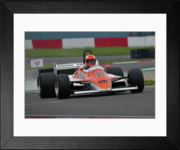 Framed Print : CJ14 4777 Simon Fish, Arrows A4 Framed Print : CJ14 4777 Simon Fish, Arrows A4