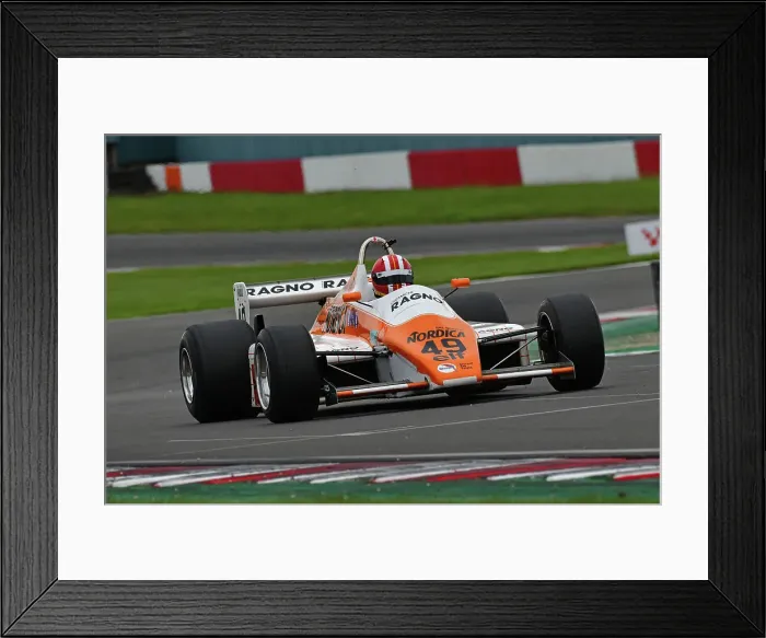 Framed Print : CJ14 4779 Nick Pink, Arrows A5 Framed Print : CJ14 4779 Nick Pink, Arrows A5