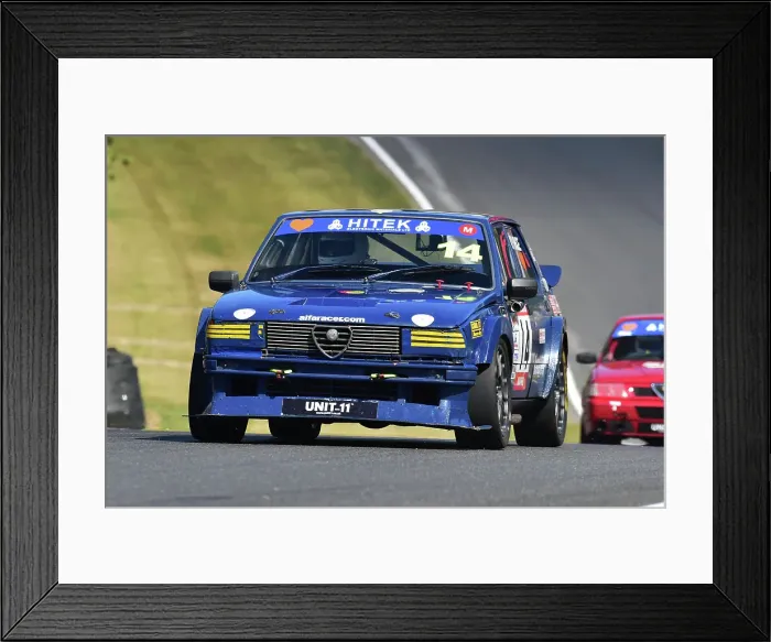 Framed Print : CM36 0774 Andy Page, Alfa Romeo Giulietta 116 Framed Print : CM36 0774 Andy Page, Alfa Romeo Giulietta 116