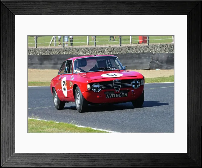 Framed Print : CJ14 5059 Tim Dutton, Alfa Romeo Giulia Sprint GT Framed Print : CJ14 5059 Tim Dutton, Alfa Romeo Giulia Sprint GT