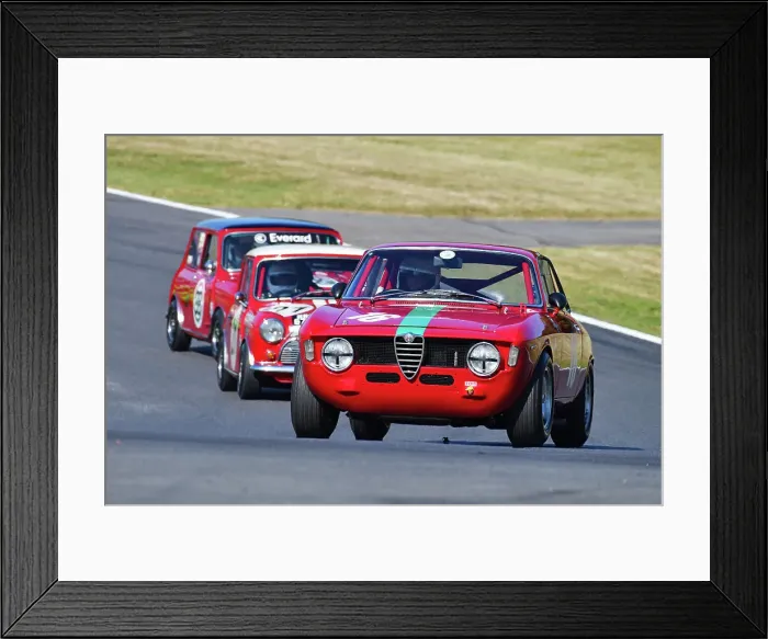 Framed Print : CJ14 5112 James Colburn, Alfa Romeo Giulia Sprint GT Framed Print : CJ14 5112 James Colburn, Alfa Romeo Giulia Sprint GT