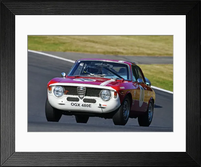 Framed Print : CJ14 5126 Richard Norris, Alfa Romeo Giulia Sprint GT Framed Print : CJ14 5126 Richard Norris, Alfa Romeo Giulia Sprint GT