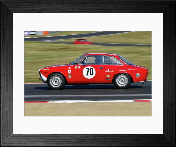 Framed Print : CJ14 5211 Richard Norris, Alfa Romeo Giulia Sprint GT Framed Print : CJ14 5211 Richard Norris, Alfa Romeo Giulia Sprint GT