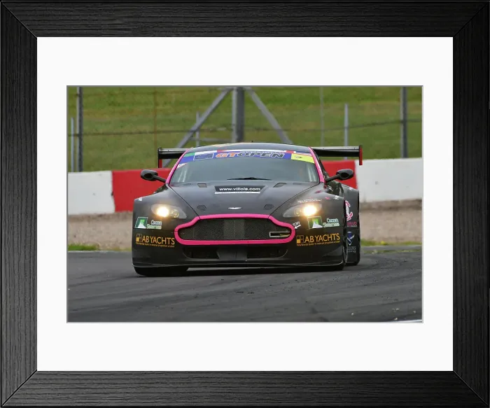 Framed Print : CJ14 4156 Paul Whight, Rob Fenn, Aston Martin Vantage GT Framed Print : CJ14 4156 Paul Whight, Rob Fenn, Aston Martin Vantage GT
