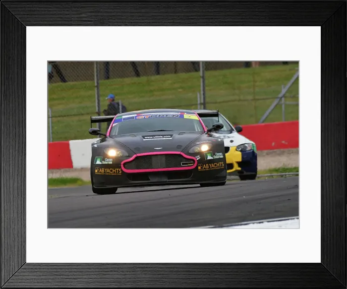 Framed Print : CJ14 4179 Paul Whight, Rob Fenn, Aston Martin Vantage GT2 Framed Print : CJ14 4179 Paul Whight, Rob Fenn, Aston Martin Vantage GT2