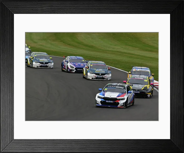 Framed Print : CJ14 5961 Colin Turkington, BMW 330e M Sport, Team BMW Framed Print : CJ14 5961 Colin Turkington, BMW 330e M Sport, Team BMW