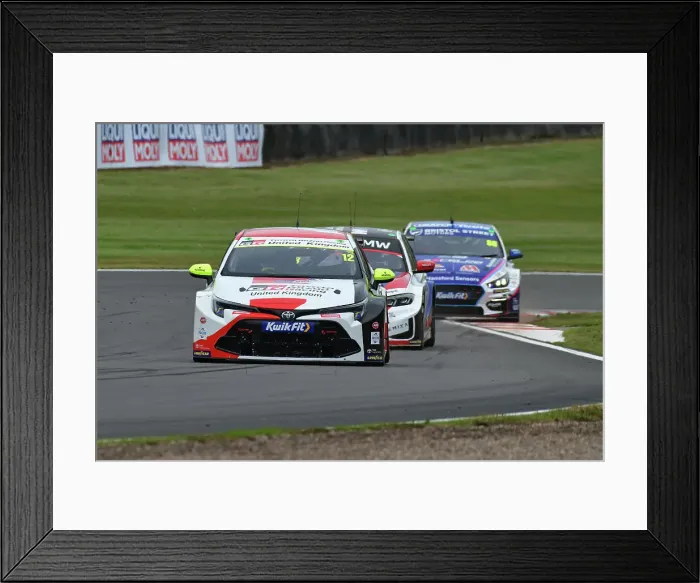Framed Print : CJ14 6062 Rob Huff, Toyota Corolla GR Sport, Toyota Gazoo Racing