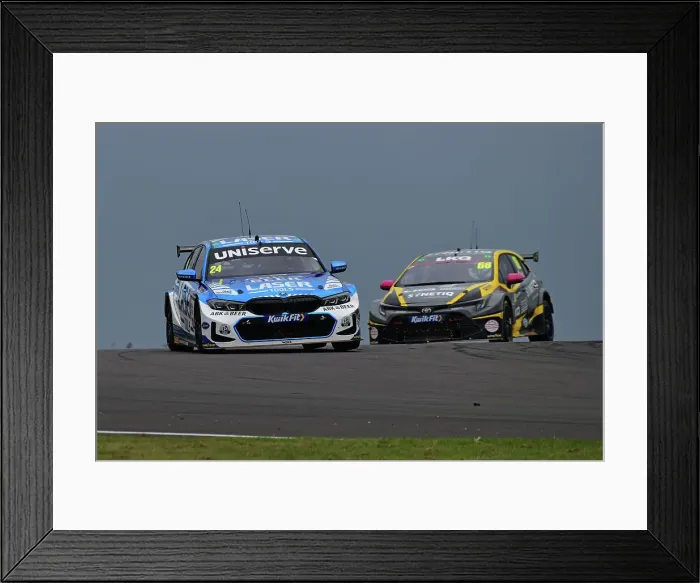 Framed Print : CJ14 6503 Jake Hill, BMW 330e M Sport, Laser Tools Racing with MB Motorsport Framed Print : CJ14 6503 Jake Hill, BMW 330e M Sport, Laser Tools Racing with MB Motorsport
