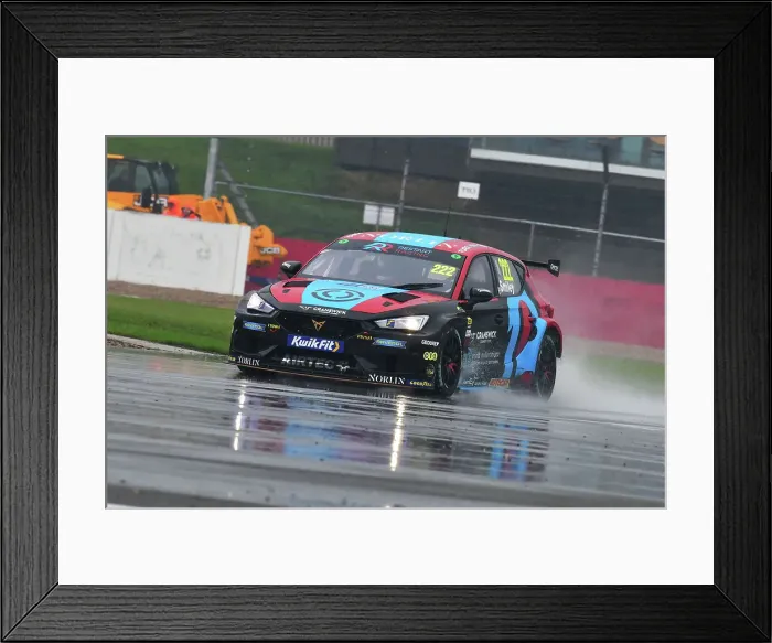 Framed Print : CJ15 1196 Chris Smiley, Cupra Leon, Restart Racing Framed Print : CJ15 1196 Chris Smiley, Cupra Leon, Restart Racing