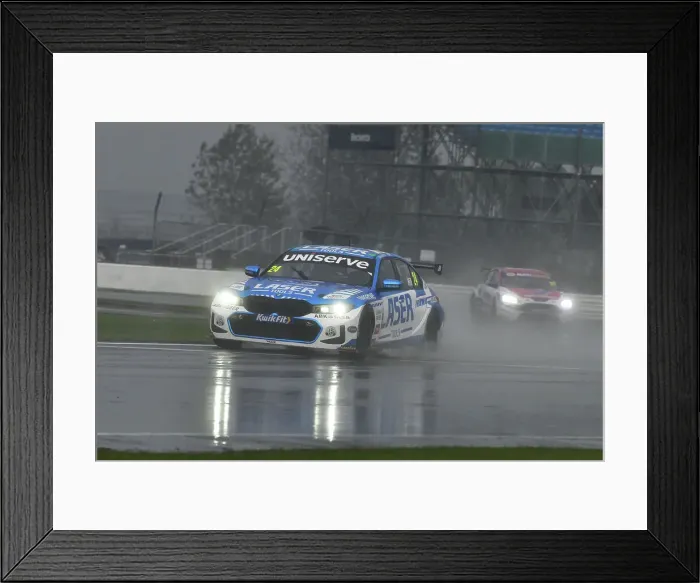 Framed Print : CJ15 1273 Jake Hill, BMW 330e M Sport, Laser Tools Racing with MB Motorsport Framed Print : CJ15 1273 Jake Hill, BMW 330e M Sport, Laser Tools Racing with MB Motorsport