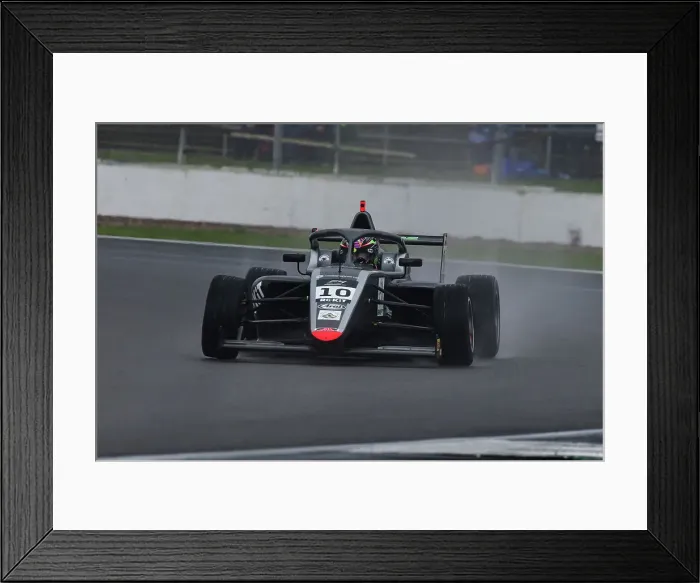 Framed Print : CJ15_0367 Harri Reynolds, JHR Developments.jpg