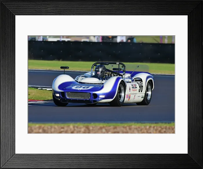 Framed Print : CJ14_5671 John Spiers, Nigel Greensall, McLaren M1B.jpg