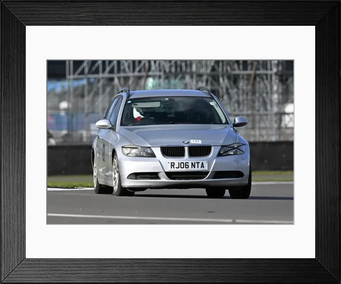 Framed Print : CZ1_0808 James Blakeney-Edwards, BMW 320d Touring.jpg Framed Print : CZ1_0808 James Blakeney-Edwards, BMW 320d Touring.jpg
