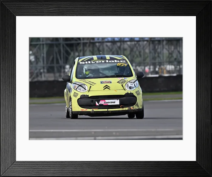 Framed Print : CZ1_0840 Carolyn Bond, Citroen C1.jpg Framed Print : CZ1_0840 Carolyn Bond, Citroen C1.jpg